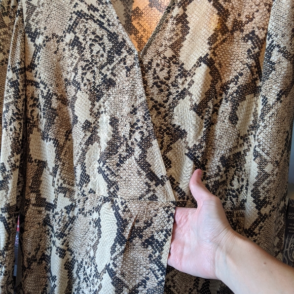 H&M Snake Print Maxi Dress - Picture 6 of 11